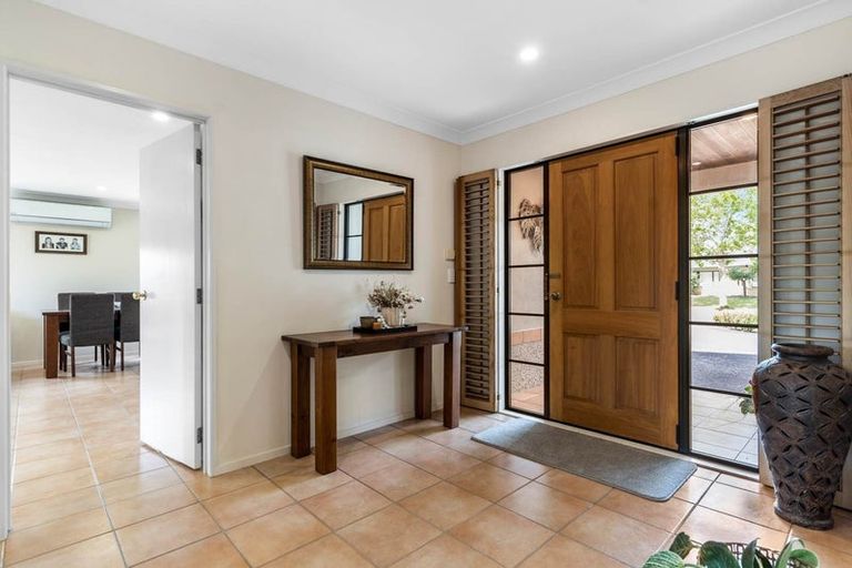 Photo of property in 25 Emyvalie Place, Dannemora, Auckland, 2016