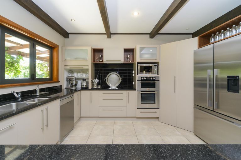 Photo of property in 443 Stoney Creek Road, Kelvin Grove, Palmerston North, 4470