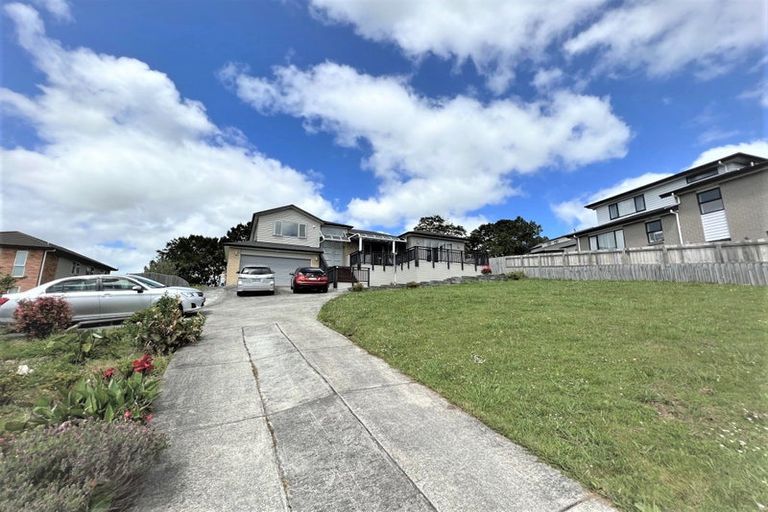 Photo of property in 27 Mantra Road, Massey, Auckland, 0614