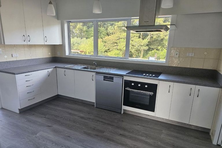 Photo of property in 26 Tui Crescent, Maunu, Whangarei, 0110