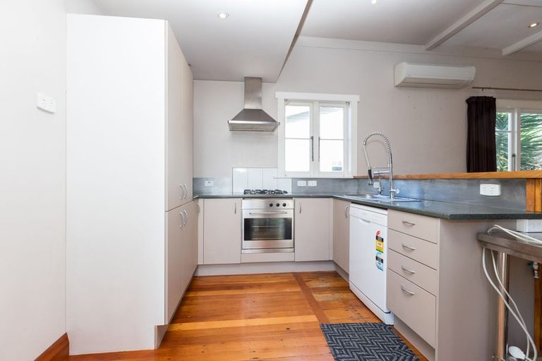 Photo of property in 4 Parr Street, Frankton, Hamilton, 3204