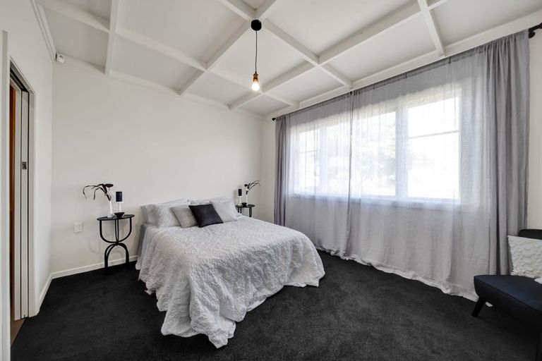 Photo of property in 56 Vogel Street, Hawera, 4610