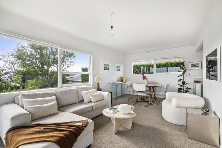 Photo of property in 4/134 Calliope Road, Stanley Point, Auckland, 0624