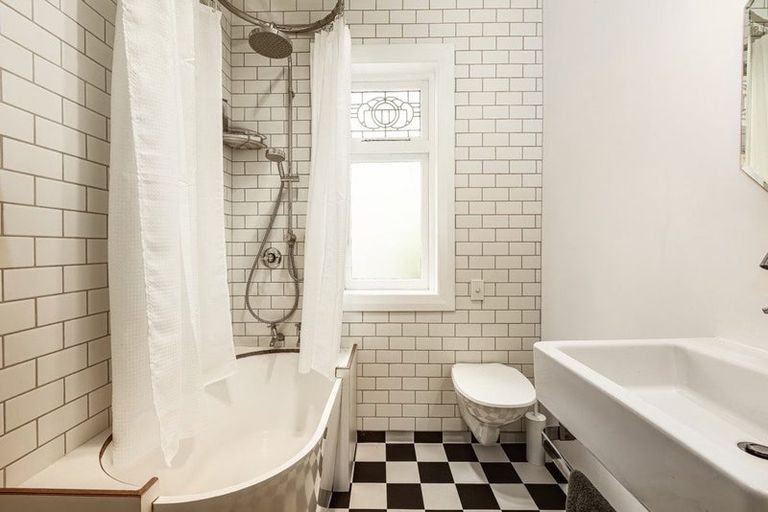 Photo of property in 24 Chilka Street, Berhampore, Wellington, 6023