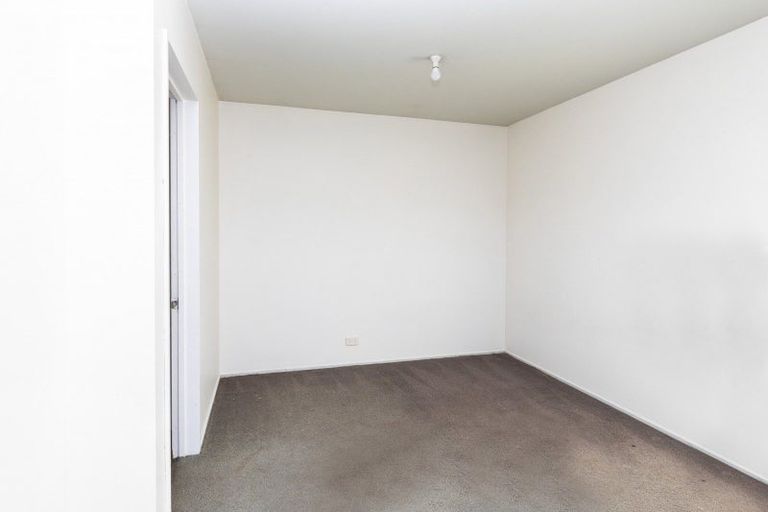 Photo of property in 9 Wharenui Road, Upper Riccarton, Christchurch, 8041