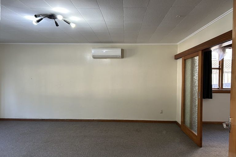 Photo of property in 34 The Parade, Island Bay, Wellington, 6023