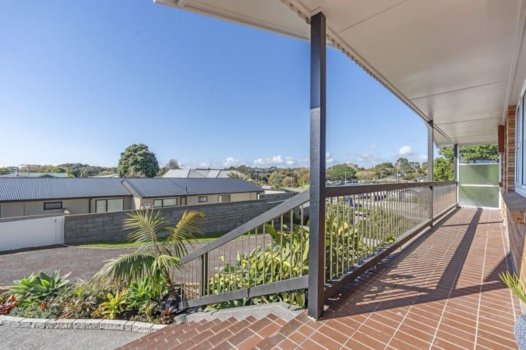 Photo of property in 266b Courtenay Street, Strandon, New Plymouth, 4312