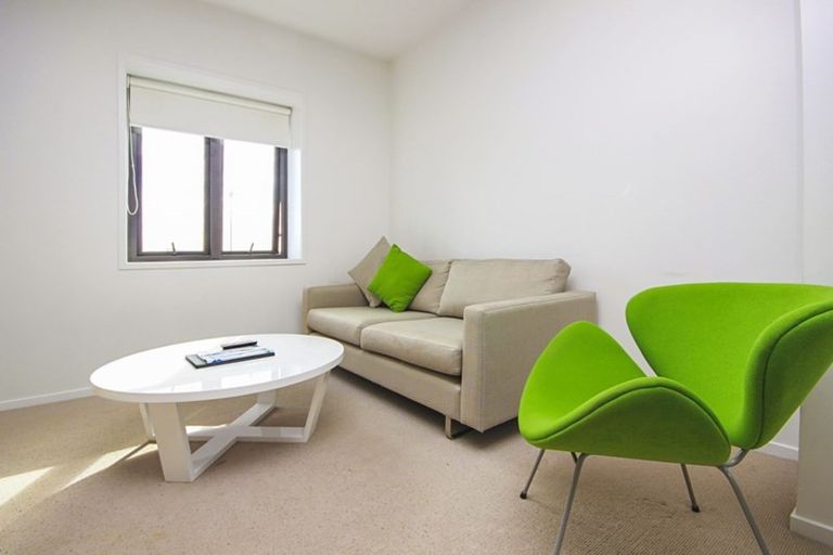 Photo of property in Twin Towers, 1010/17 Putney Way, Manukau, Auckland, 2104