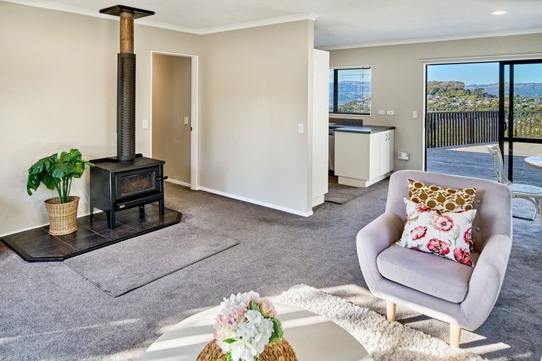 Photo of property in 3 Makora Grove, Paremata, Porirua, 5024