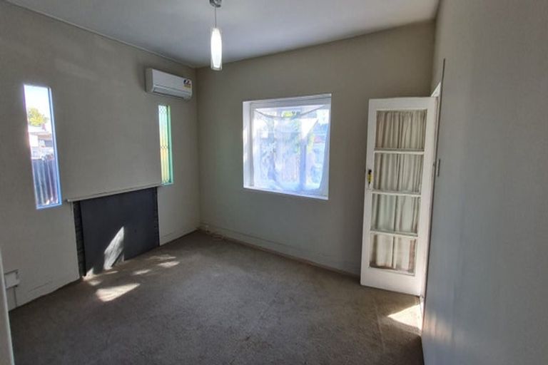 Photo of property in 2/23 Coronation Road, Papatoetoe, Auckland, 2025
