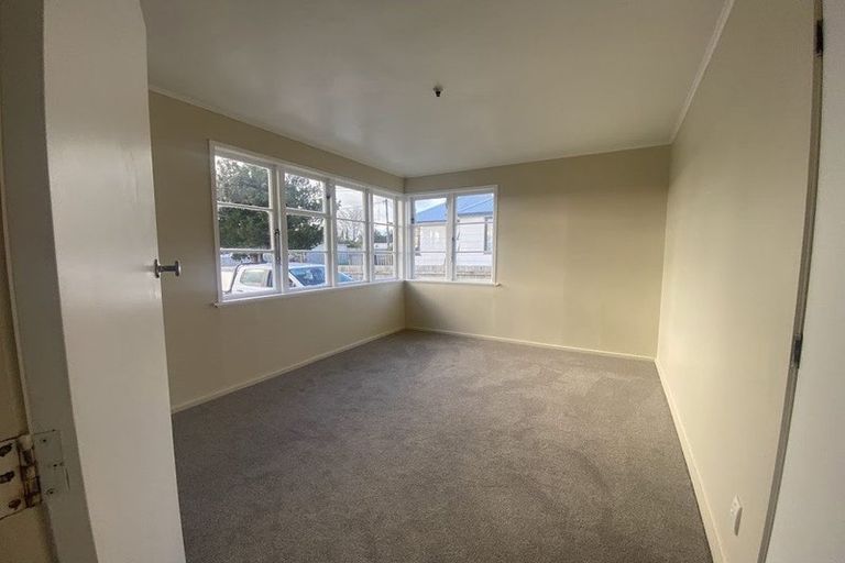 Photo of property in 15 Freyberg Terrace, Waipukurau, 4200