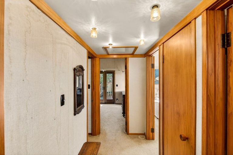 Photo of property in 122a Chaucer Road, Hospital Hill, Napier, 4110