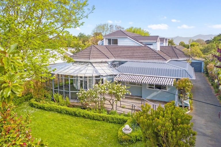 Photo of property in 94 Retreat Road, Avonside, Christchurch, 8061