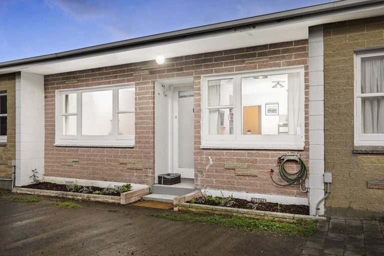 Photo of property in 2/95a Freyberg Street, Lyall Bay, Wellington, 6022