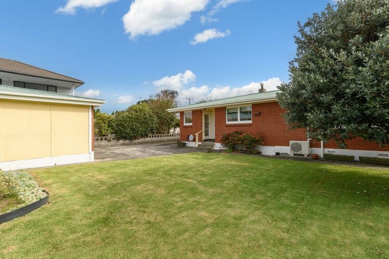 Photo of property in 433 Otumoetai Road, Otumoetai, Tauranga, 3110