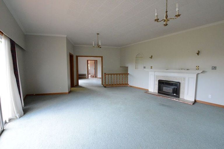 Photo of property in 63 Havelock Road, Havelock North, 4130