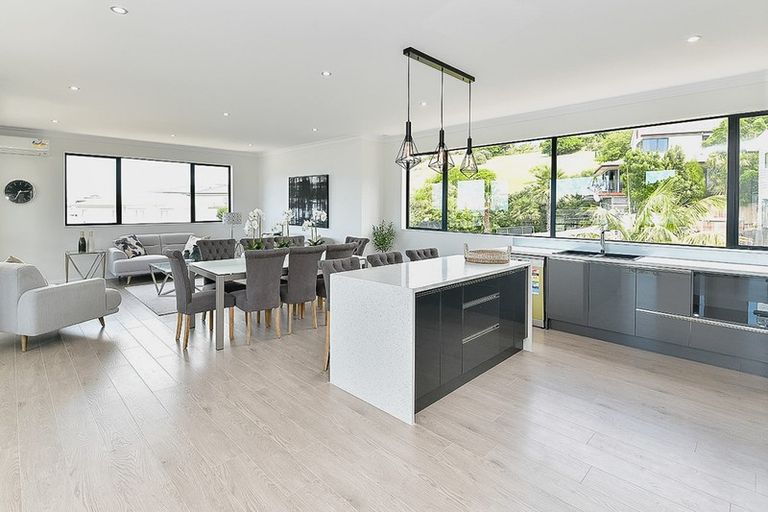 Photo of property in 61 Landmark Terrace, Orewa, 0931