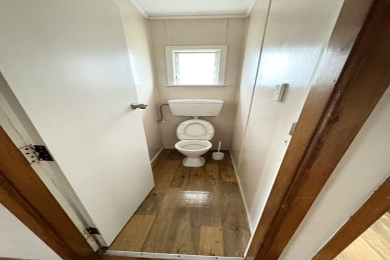 Photo of property in 4 Proctor Place, Mangere, Auckland, 2022