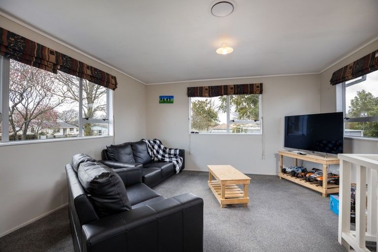 Photo of property in 146 Miranda Street, Stratford, 4332