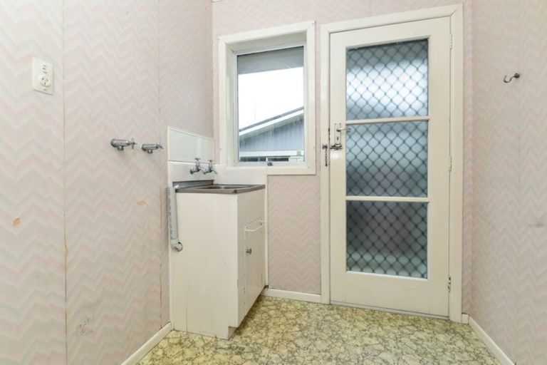 Photo of property in 1/2 Herbert Road, Queenwood, Hamilton, 3210