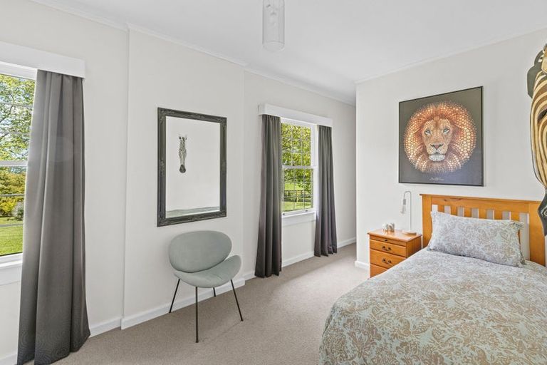 Photo of property in 74 Wanganui Road, Marton, 4788