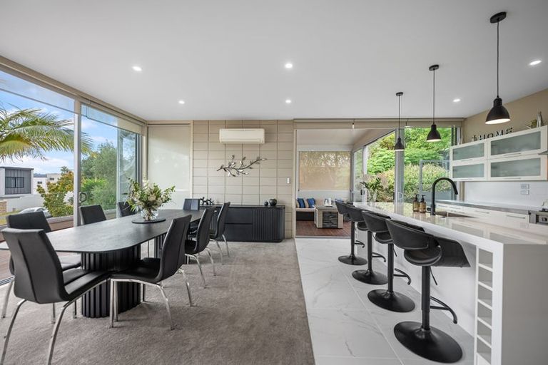 Photo of property in 67 Kittiwake Drive, Schnapper Rock, Auckland, 0632