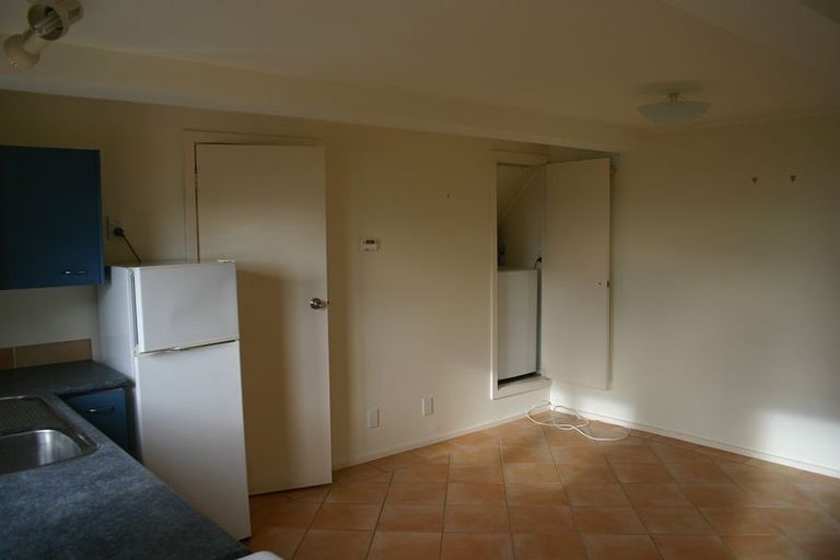 Photo of property in 42 Mitchell Street, Brooklyn, Wellington, 6021