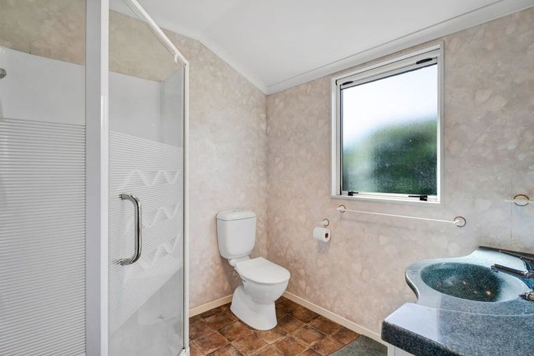 Photo of property in 6 Saddle Row, Welbourn, New Plymouth, 4310