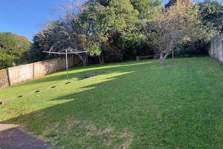 Photo of property in 13 Lendenfeld Drive, Papatoetoe, Auckland, 2025