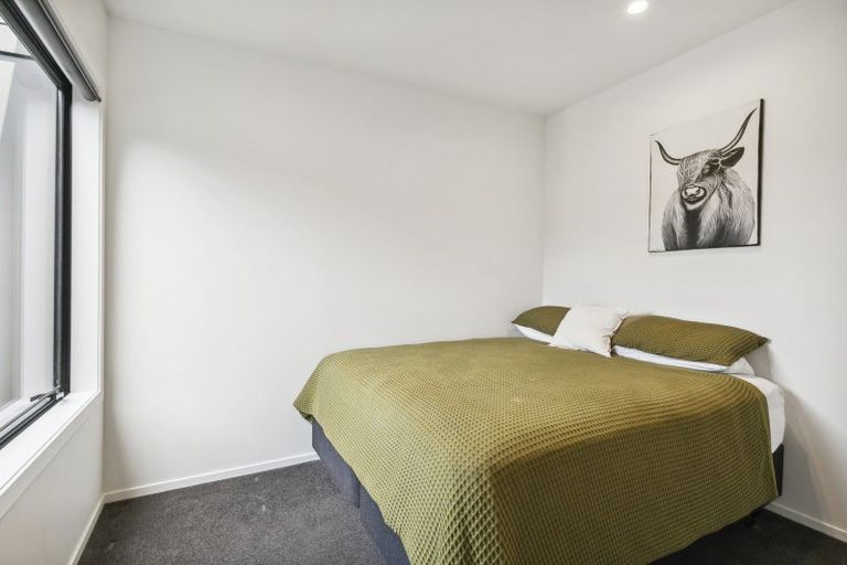 Photo of property in 2/50 Mandalay Terrace, Khandallah, Wellington, 6035