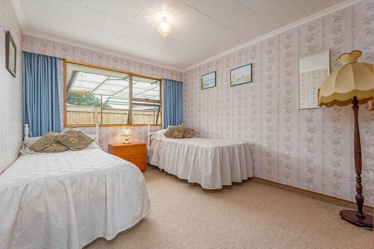 Photo of property in 16 Suffolk Crescent, Feilding, 4702