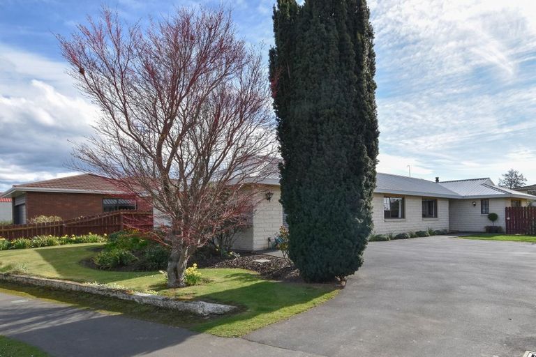 Photo of property in 143 Hagart-alexander Drive, Mosgiel, 9024