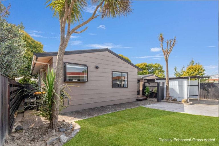 Photo of property in 76a Rugby Street, Awapuni, Palmerston North, 4412