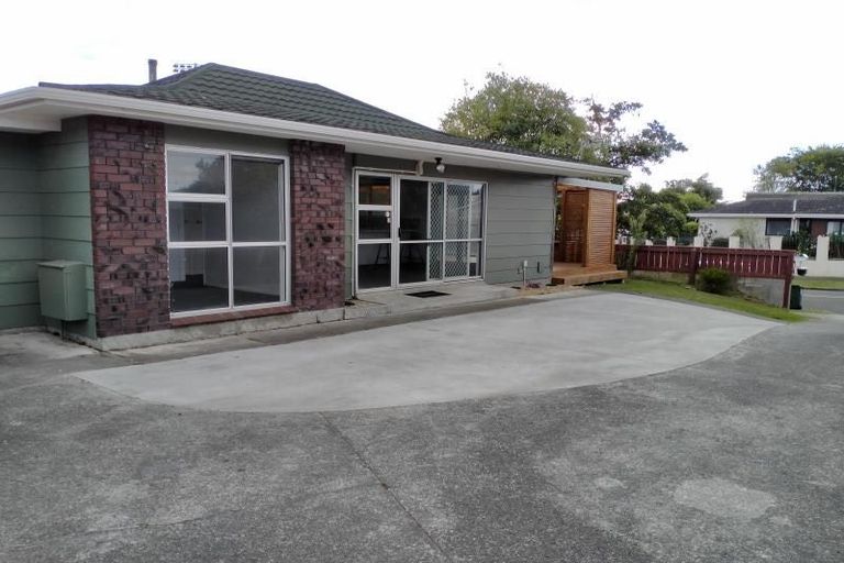 Photo of property in 9b Moyne Avenue, Milson, Palmerston North, 4414