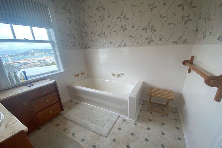 Photo of property in 30 Orchard Street, Wadestown, Wellington, 6012