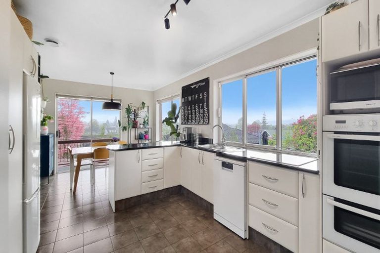 Photo of property in 410 Pukehangi Road, Pomare, Rotorua, 3015