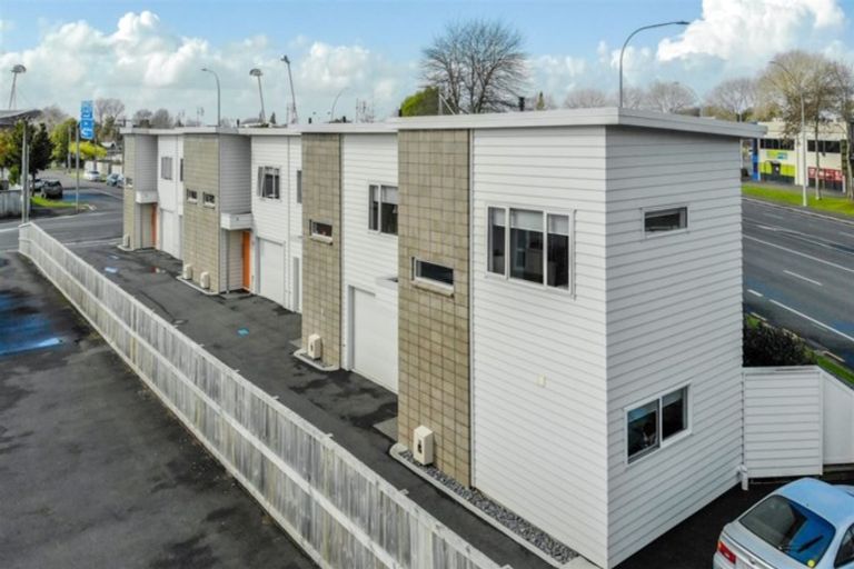 Photo of property in 39u5 Norton Road, Frankton, Hamilton, 3204