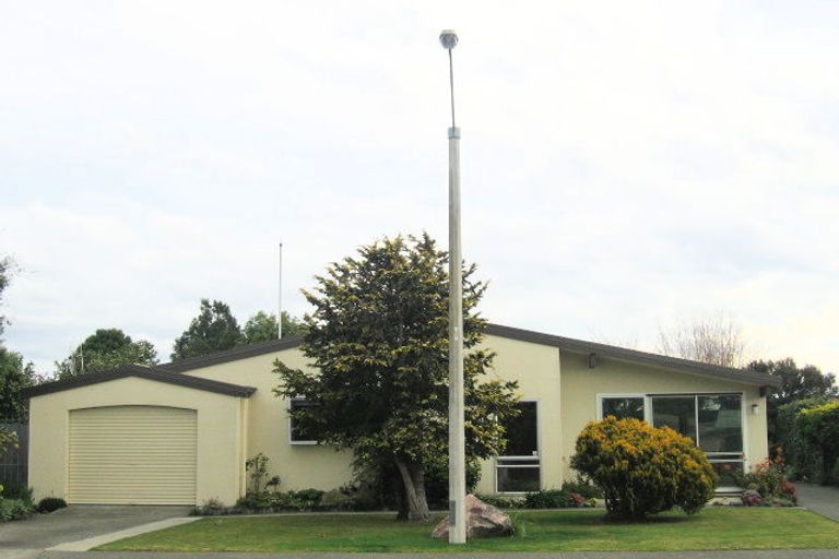 Photo of property in 2/26 Auckland Road, Greenmeadows, Napier, 4112