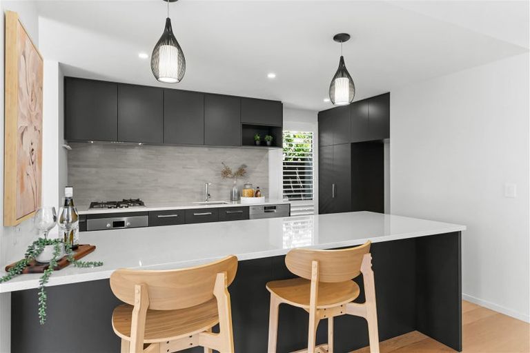 Photo of property in 4/177 Edgeware Road, Edgeware, Christchurch, 8013