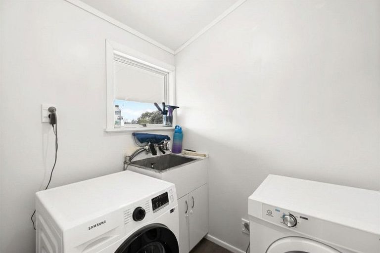 Photo of property in 28 Filmer Place, Melville, Hamilton, 3206