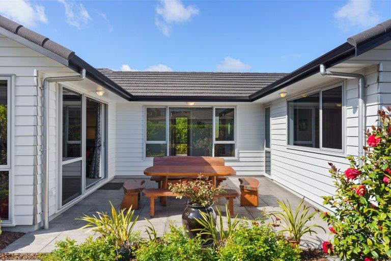Photo of property in 23 Petrel Close, Paraparaumu Beach, Paraparaumu, 5032