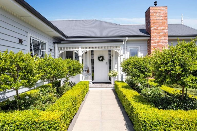 Photo of property in 57 Jarrett Terrace, Leamington, Cambridge, 3432