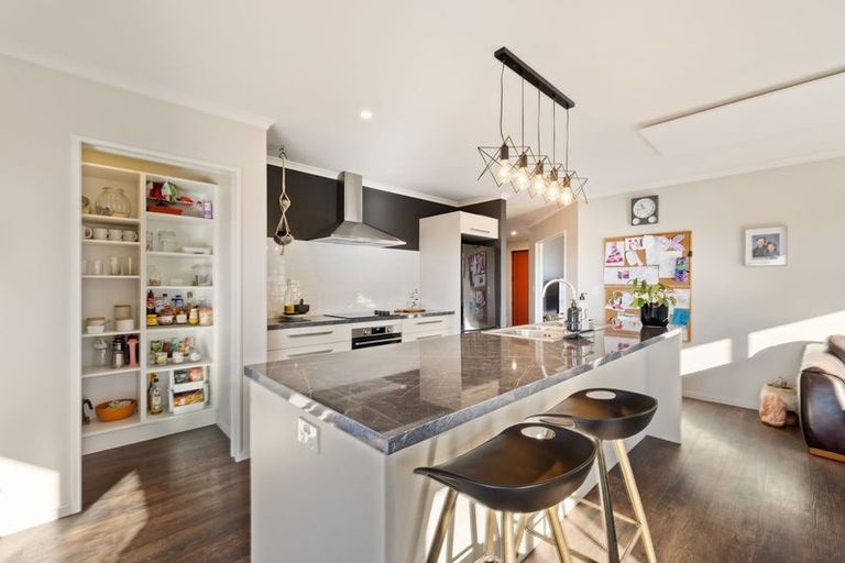 Photo of property in 5 Catchpole Place, Woodend, 7610