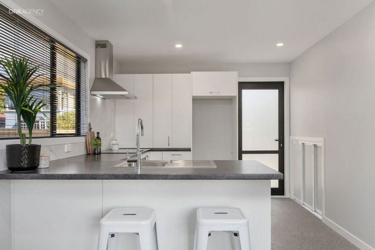 Photo of property in 70a Kellys Road, Mairehau, Christchurch, 8052