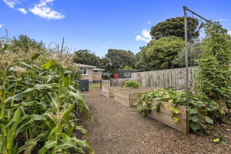 Photo of property in 1277 South Road, Manaia, Hawera, 4678