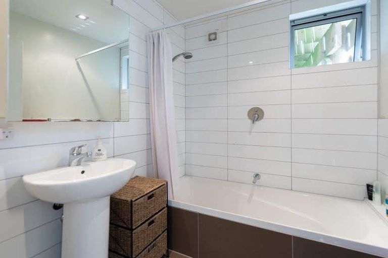 Photo of property in 1/26 Orangi Kaupapa Road, Northland, Wellington, 6012