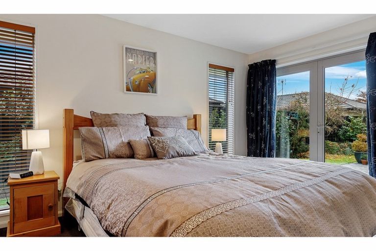 Photo of property in 12 Mistral Road, Northwood, Christchurch, 8051