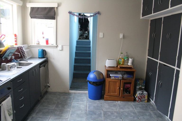 Photo of property in 4 Howard Street, Mount Cook, Wellington, 6021