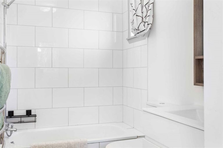 Photo of property in 8 Frankleigh Street, Somerfield, Christchurch, 8024