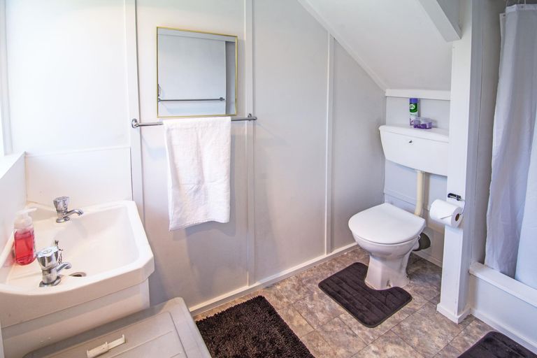 Photo of property in 77 High Street, Island Bay, Wellington, 6023